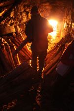 17. Vor dem Kalkbrand mit viel Holz.jpg